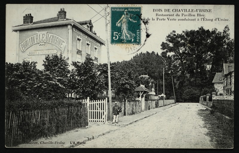 Carte postale ancienne Restaurant du Pavillon Bleu, rue de la Porte Verte conduisant à l'Etang d'Ursine à Vélizy-Villacoublay