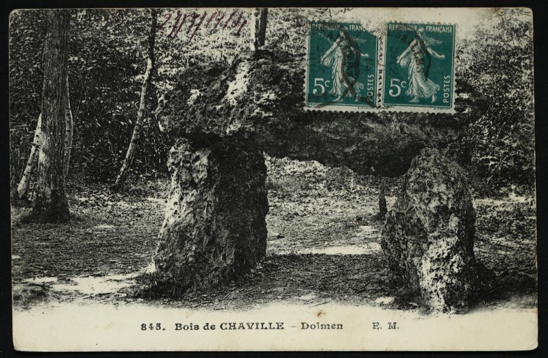 Carte postale ancienne Dolmen à Chaville