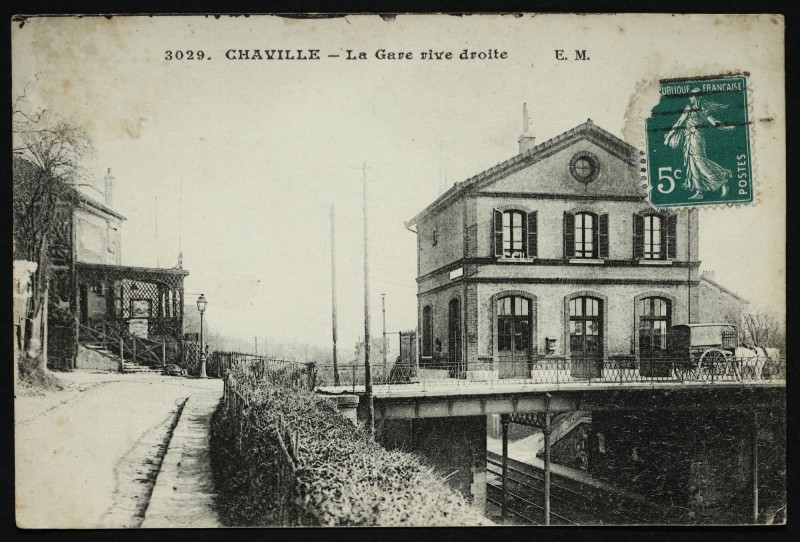 Carte postale ancienne La Gare rive droite à Chaville