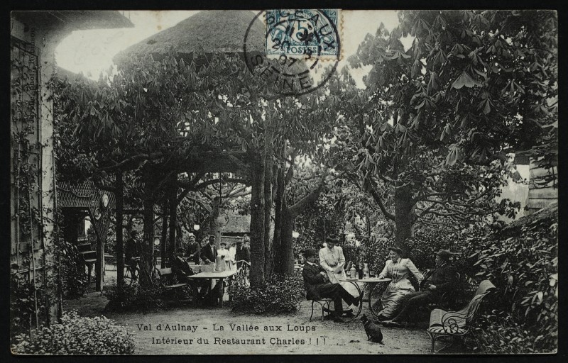 Carte postale ancienne Val d'Aulnay - La Vallée aux Loups - Intérieur du Restaurant Charles à Châtenay-Malabry