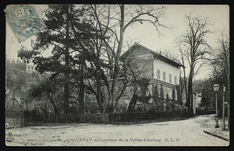 Carte postale ancienne Carrefour de la Vallée d'Aulnay à Châtenay-Malabry