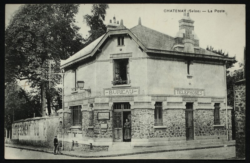Carte postale ancienne Bureau de poste à Châtenay-Malabry