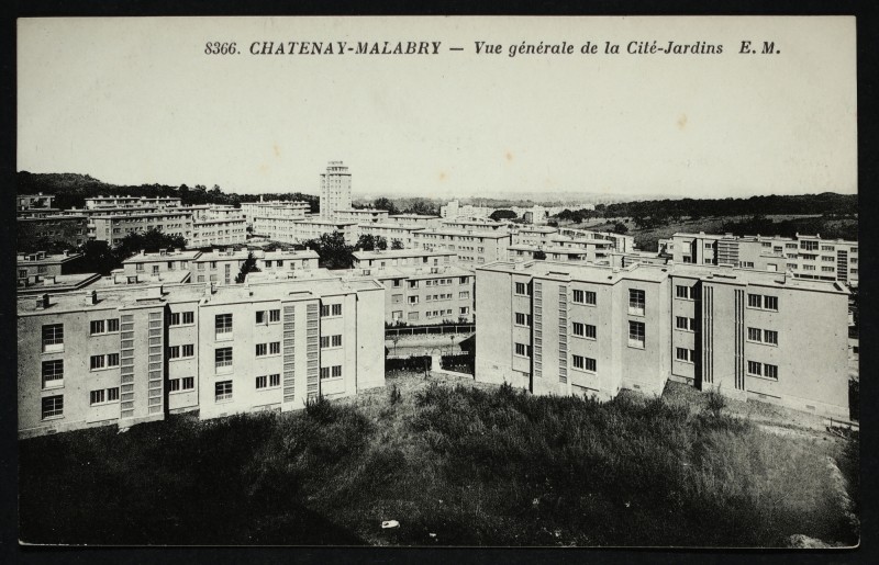 Carte postale ancienne Vue générale de la Cité-Jardins à Châtenay-Malabry