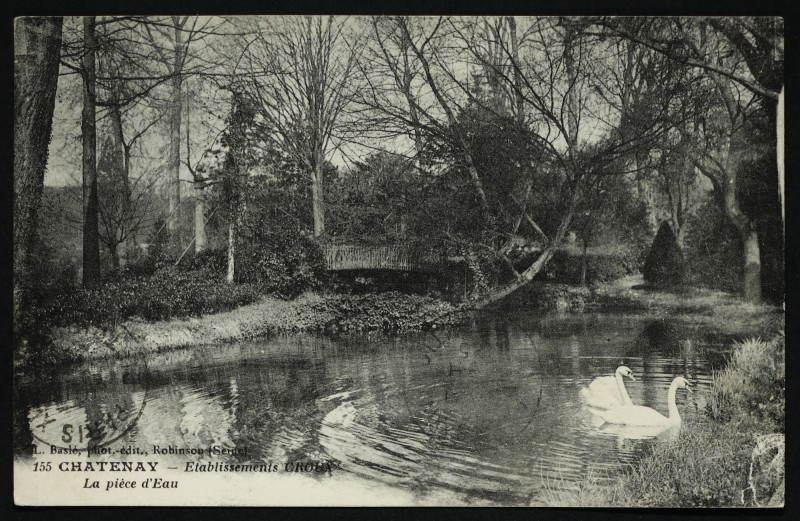 Carte postale ancienne Etablissement Croux-La pièce d'eau à Châtenay-Malabry