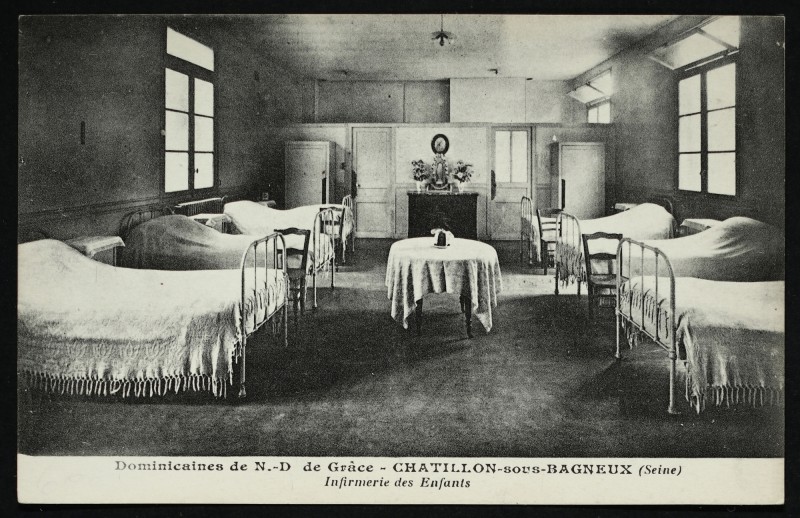 Carte postale ancienne Dominicaines de N.-D. de Grâce - Infirmerie des Enfants à Châtillon
