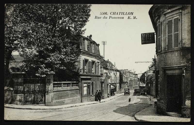 Carte postale ancienne Rue du Ponceau à Châtillon