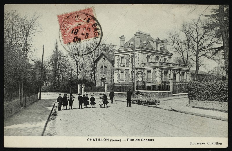 Carte postale ancienne Rue de Sceaux à Châtillon