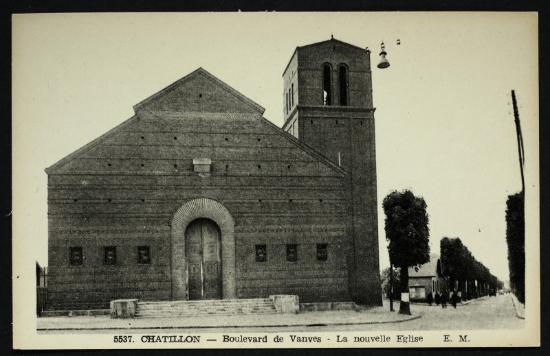 Carte postale ancienne Boulevard de Vanves - La nouvelle Eglise à Châtillon