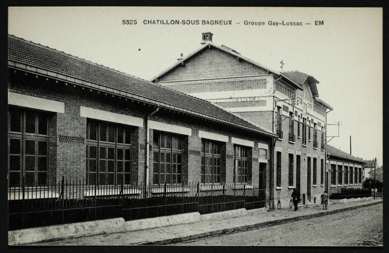 Carte postale ancienne Chatillon Groupe Gay-Lussac à Châtillon