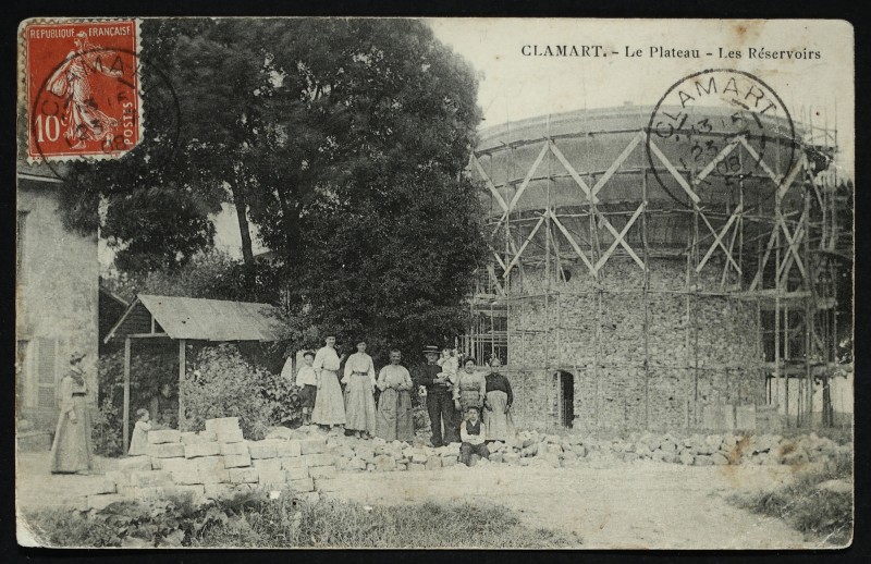 Carte postale ancienne Le Plateau - Les Réservoirs à Clamart