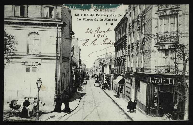 Carte postale ancienne La Rue de Paris prise de la Place de la Mairie à Clamart