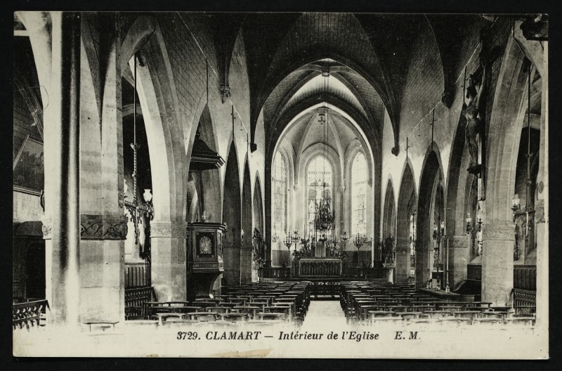 Carte postale ancienne Intérieur de l'Eglise à Clamart