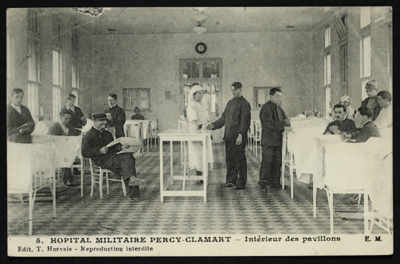 Carte postale ancienne Hôpital militaire Percy - Clamart - Intérieur des pavillons à Clamart