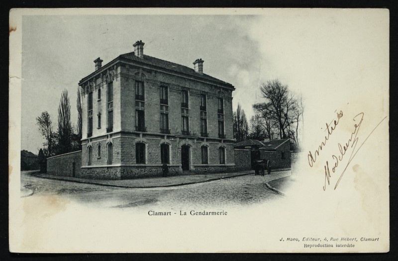 Carte postale ancienne La Gendarmerie à Clamart
