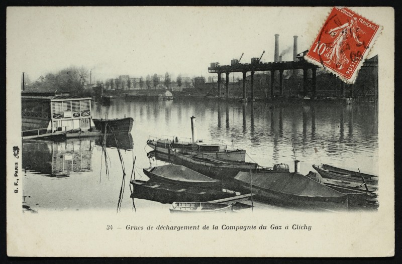 Carte postale ancienne Grues de déchargement de la Compagnie du Gaz à Clichy à Asnières-sur-Seine