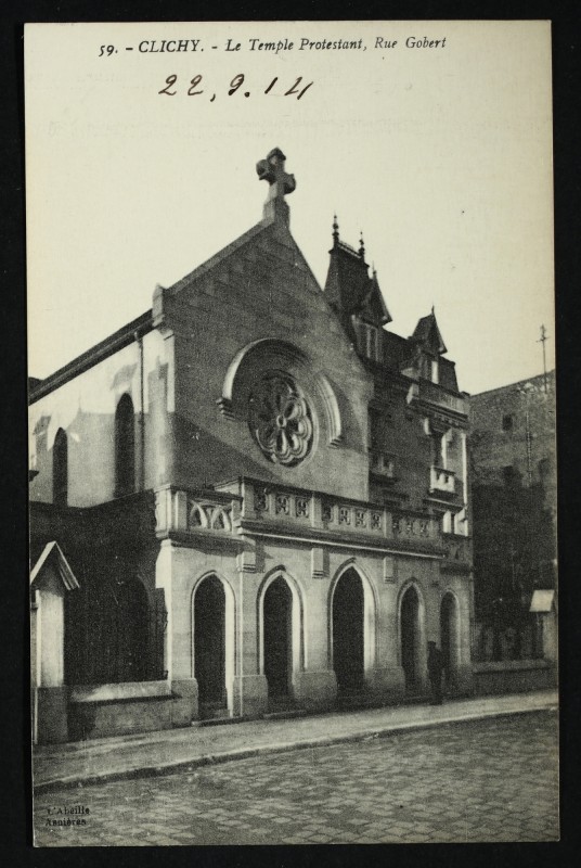 Carte postale ancienne Le Temple Protestant - Rue Gobert à Clichy