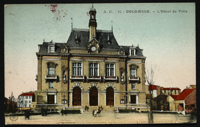 Carte postale ancienne L'Hôtel de Ville à Colombes