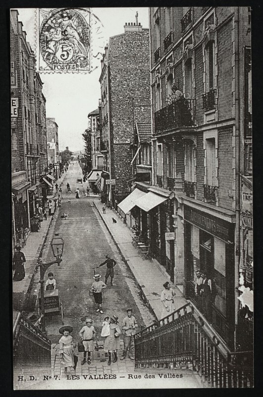 Carte postale ancienne Les vallées, rue des Vallées.Rreproduction d'une carte postale de Colombes vers 1910. à Colombes