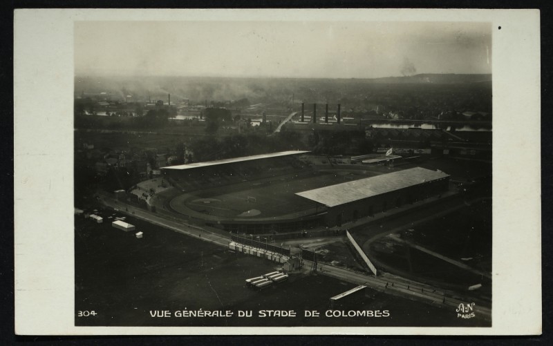 Carte postale ancienne Vue générale du stade de Colombes à Colombes