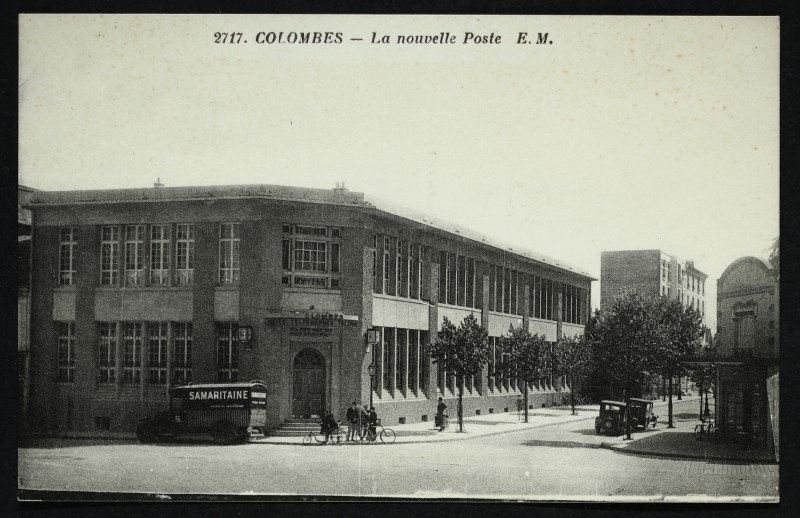 Carte postale ancienne La Nouvelle Poste à Colombes