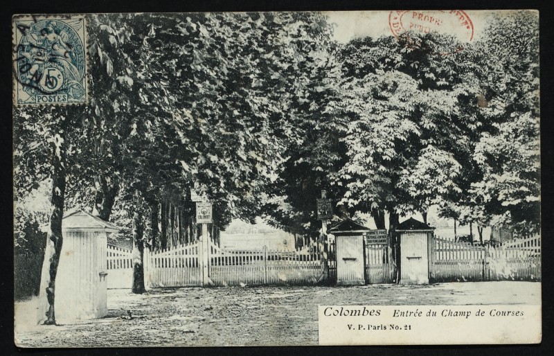 Carte postale ancienne Entrée du Champ de Courses à Colombes