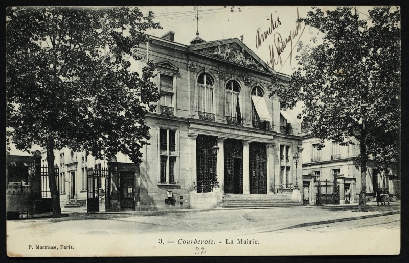 Carte postale ancienne La Mairie à Courbevoie