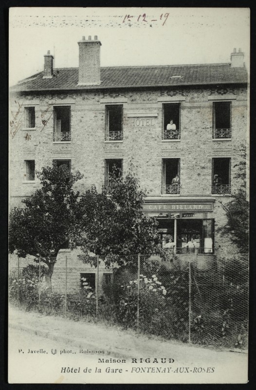 Carte postale ancienne Maison Rigaud - Hôtel de la Gare à Fontenay-aux-Roses