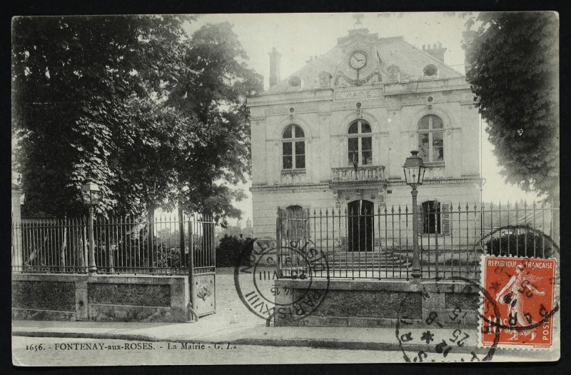 Carte postale ancienne La Mairie à Fontenay-aux-Roses
