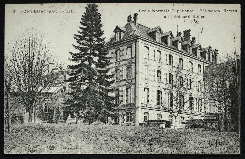 Carte postale ancienne Ecole Normale Supérieure - Bâtiment affectés aux Salles d'études à Fontenay-aux-Roses