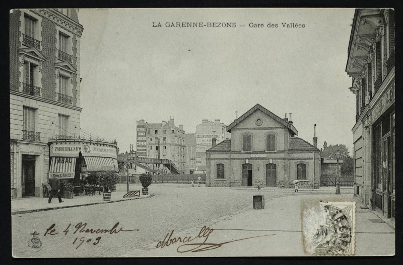 Carte postale ancienne Gare des Vallées à La Garenne-Colombes
