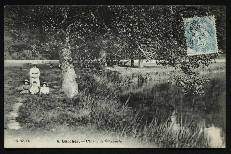 Carte postale ancienne L'étang de Villeneuve à Marnes-la-Coquette