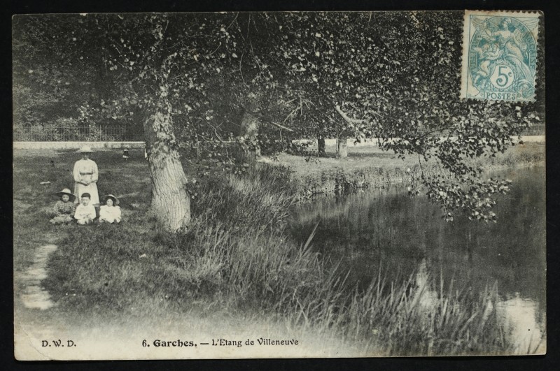 Carte postale ancienne L'étang de Villeneuve à Marnes-la-Coquette