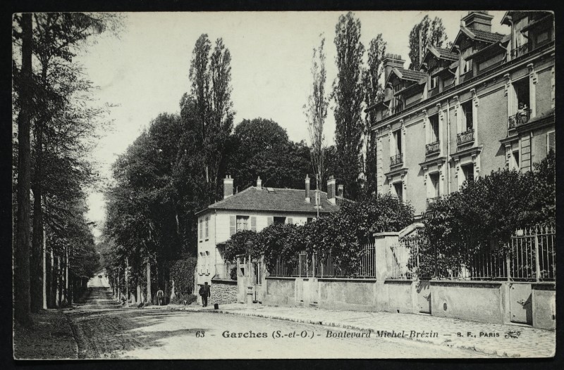 Carte postale ancienne Boulevard Michel-Brézin à Garches