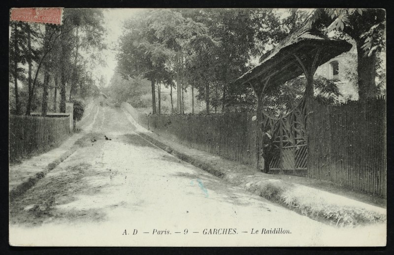 Carte postale ancienne Le Raidillon à Garches