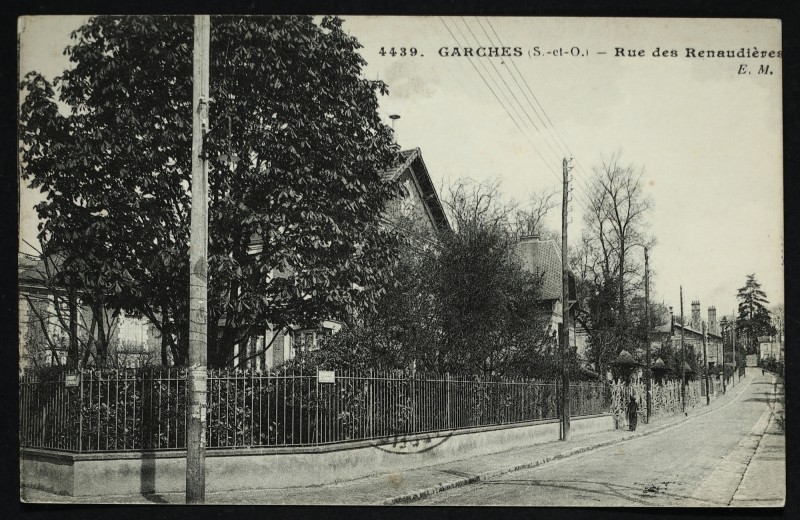 Carte postale ancienne Rue des Renaudières à Garches