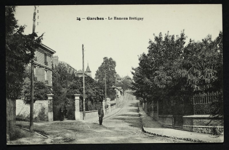 Carte postale ancienne Hameau Brétigny à Garches