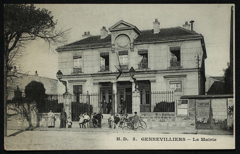 Carte postale ancienne La Mairie à Gennevilliers