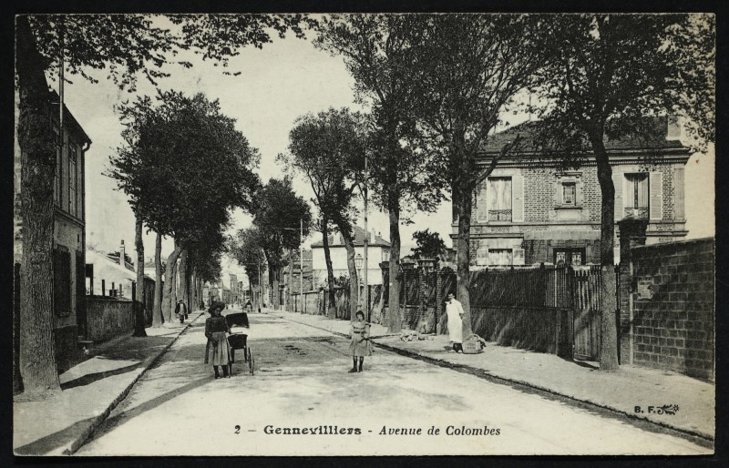 Carte postale ancienne Avenue de Colombes à Gennevilliers