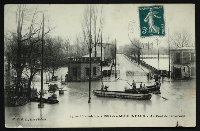 Carte postale ancienne Au Pont de Billancourt à Issy-les-Moulineaux