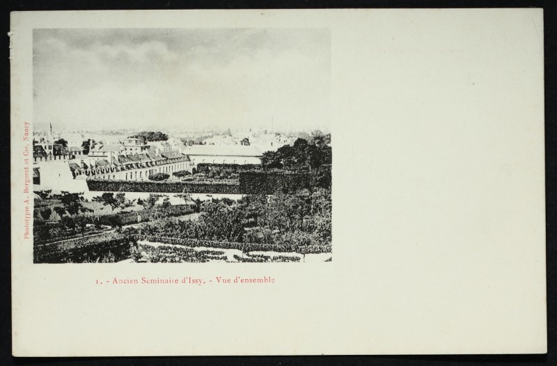 Carte postale ancienne Ancien Séminaire d'Issy - vue d'ensemble à Issy-les-Moulineaux