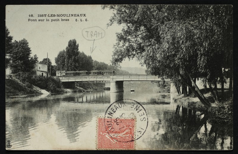 Carte postale ancienne Pont sur le petit bras à Issy-les-Moulineaux
