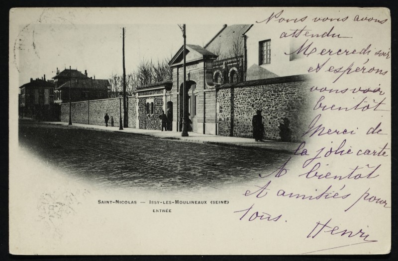 Carte postale ancienne Saint-Nicolas - Entrée à Issy-les-Moulineaux