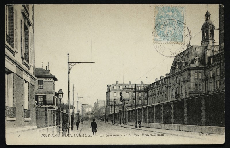 Carte postale ancienne Le Séminaire et la Rue Ernest-Renan à Issy-les-Moulineaux