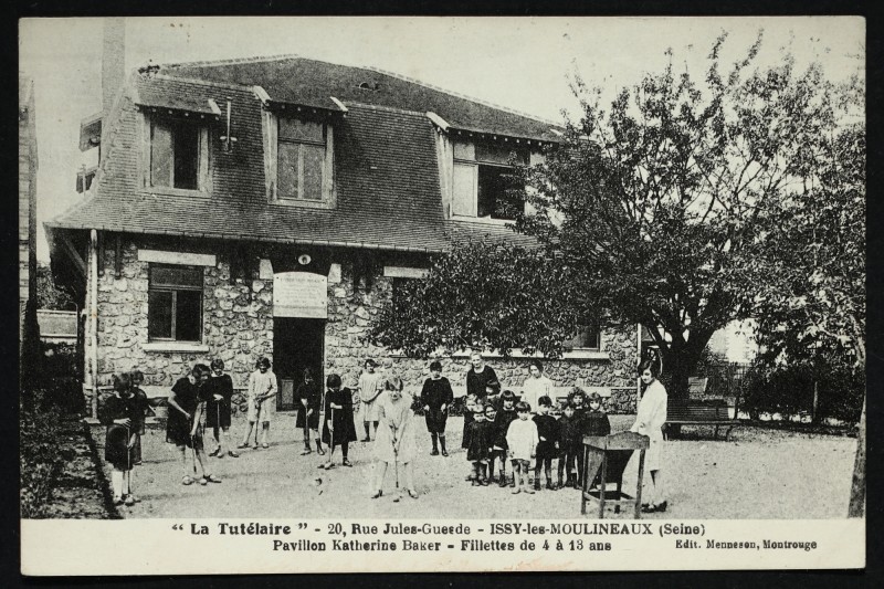 Carte postale ancienne "La Tutélaire" - 20 rue Jules-Guesde - Pavillon Katherine Baker - Fillettes de 4 à 13 ans à Issy-les-Moulineaux