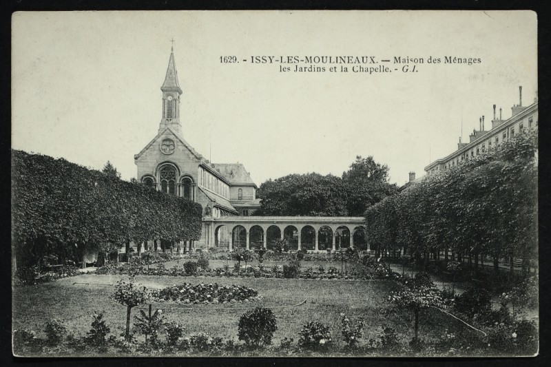 Carte postale ancienne Maison des Ménages - Les Jardins et la Chapelle à Issy-les-Moulineaux