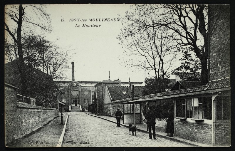 Carte postale ancienne Le Moniteur à Issy-les-Moulineaux