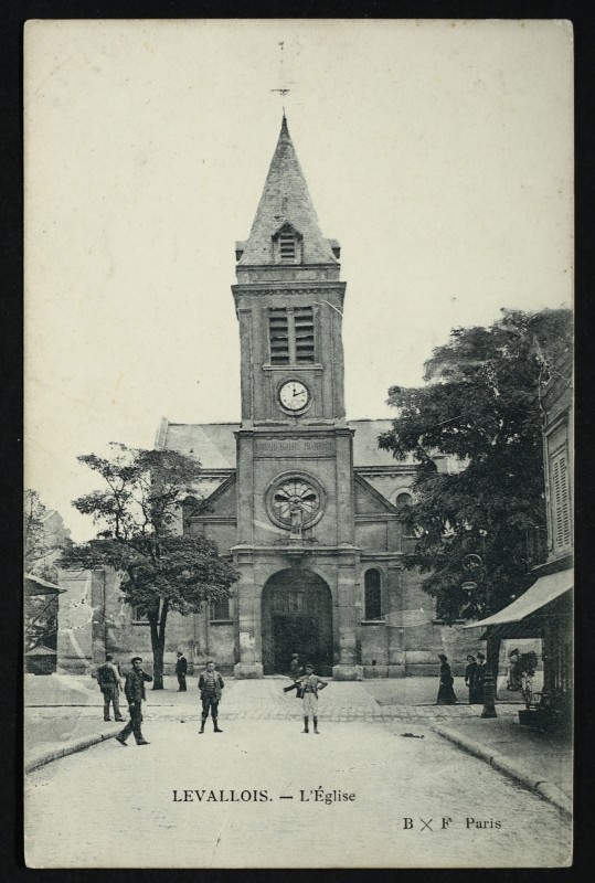 Carte postale ancienne L'Eglise à Levallois-Perret