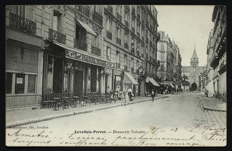 Carte postale ancienne Brasserie Voltaire à Levallois-Perret