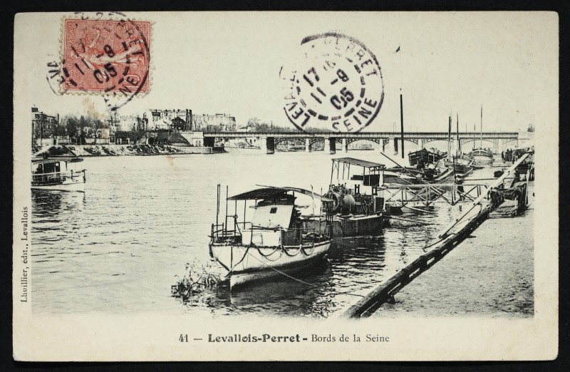 Carte postale ancienne Bords de Seine à Levallois-Perret