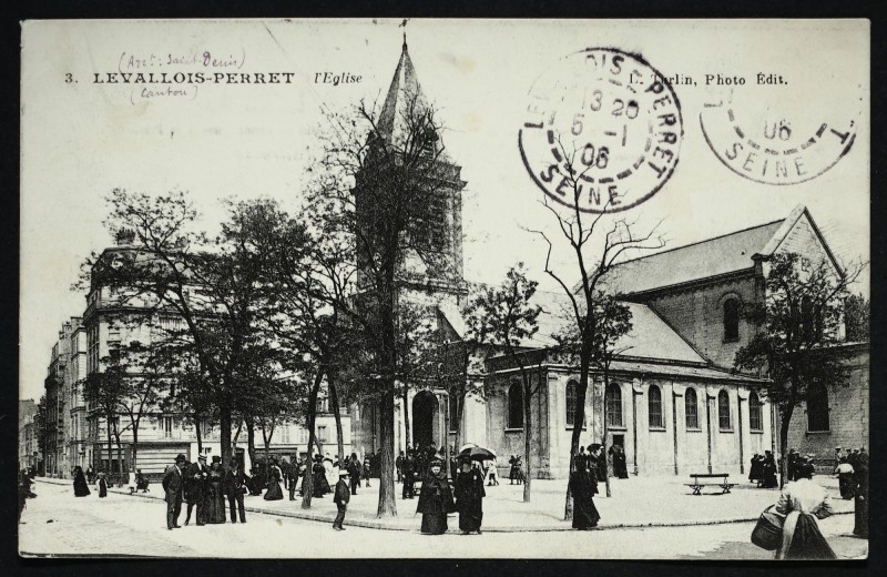 Carte postale ancienne L'Eglise à Levallois-Perret